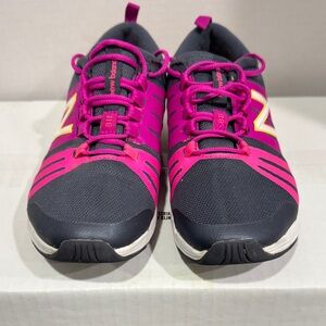 New Balance Women's Athletic Shoes in Pink and Black